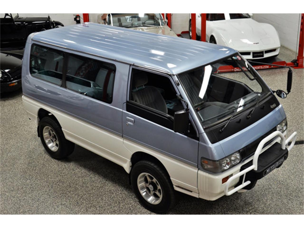 Mitsubishi delica 1991