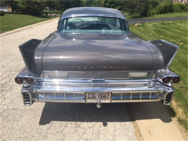 1958 Cadillac Fleetwood (CC-1104618) for sale in Mundelein, Illinois