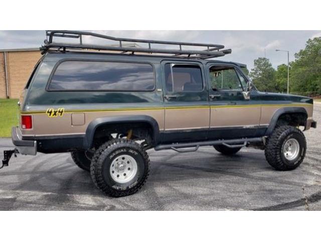 1989 Chevrolet Suburban (CC-1105402) for sale in Hope Mills, North Carolina