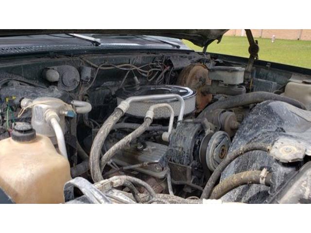 1989 Chevrolet Suburban (CC-1105402) for sale in Hope Mills, North Carolina