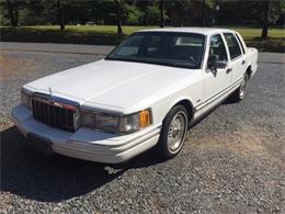1992 Lincoln Town Car (CC-1105964) for sale in Milford, Ohio