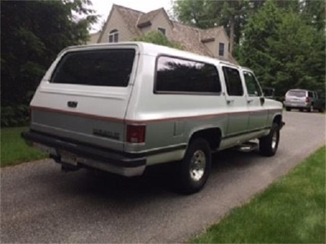 1989 Chevrolet Suburban (CC-1106256) for sale in Great Barrington, Massachusetts