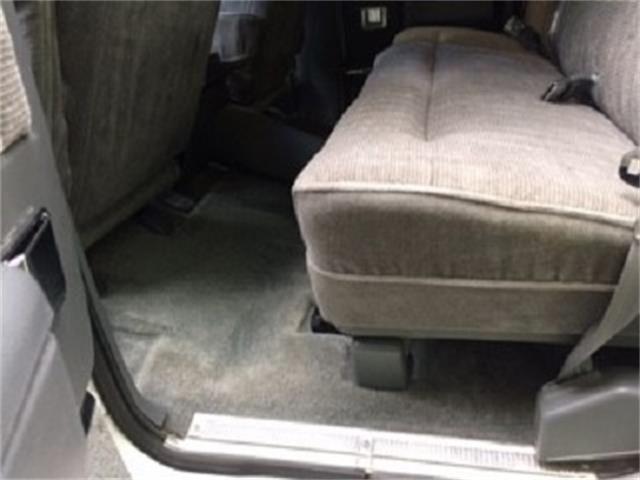 1989 Chevrolet Suburban (CC-1106256) for sale in Great Barrington, Massachusetts