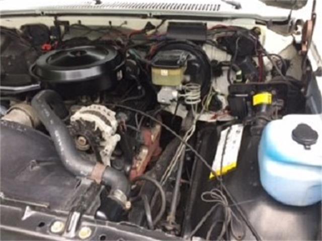 1989 Chevrolet Suburban (CC-1106256) for sale in Great Barrington, Massachusetts