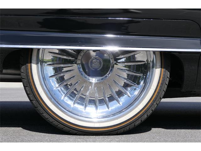 1962 cadillac hubcaps