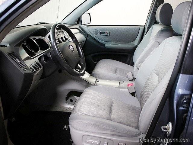2004 Toyota Highlander (CC-1106442) for sale in Addison, Illinois