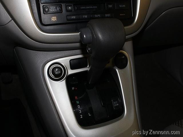 2004 Toyota Highlander (CC-1106442) for sale in Addison, Illinois