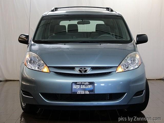 2008 Toyota Sienna (CC-1106497) for sale in Addison, Illinois