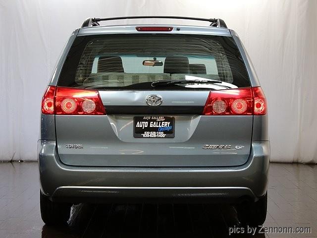 2008 Toyota Sienna (CC-1106497) for sale in Addison, Illinois