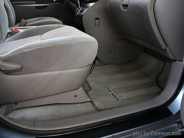 2008 Toyota Sienna (CC-1106497) for sale in Addison, Illinois