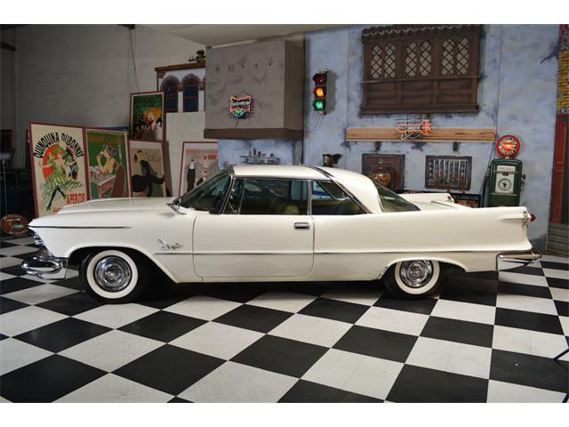 1958 Chrysler Imperial South Hampton (CC-1111611) for sale in Sacramento, California