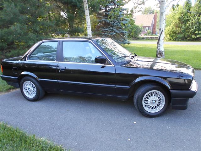 1990 BMW 325 (CC-1111649) for sale in West Suffield, Connecticut