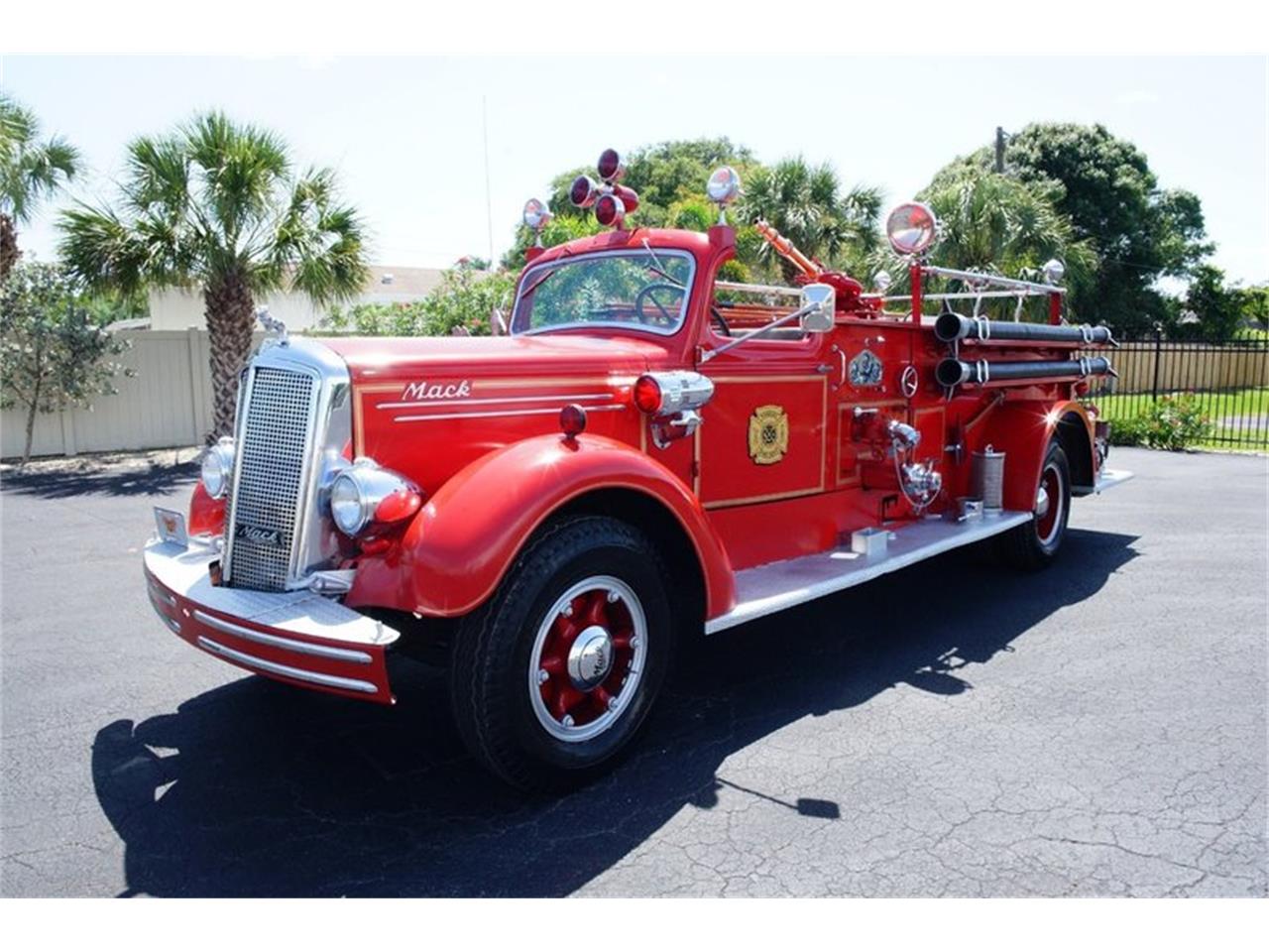 1943 Mack Fire Truck for Sale CC1112849