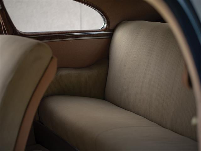 1948 Chevrolet Fleetline Aerosedan 'Country Club' (CC-1112915) for sale in Auburn, Indiana