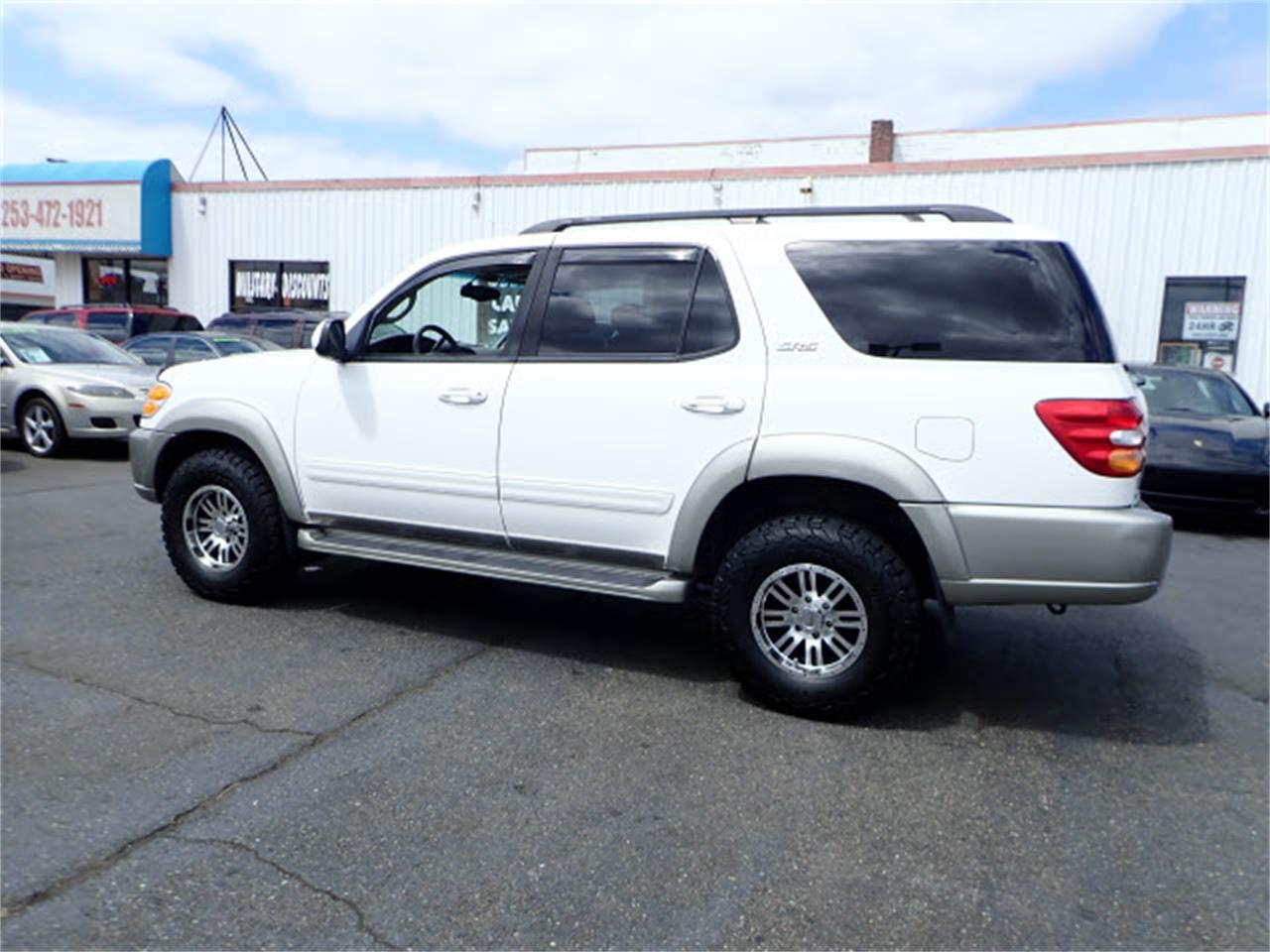 Toyota sequoia 2004