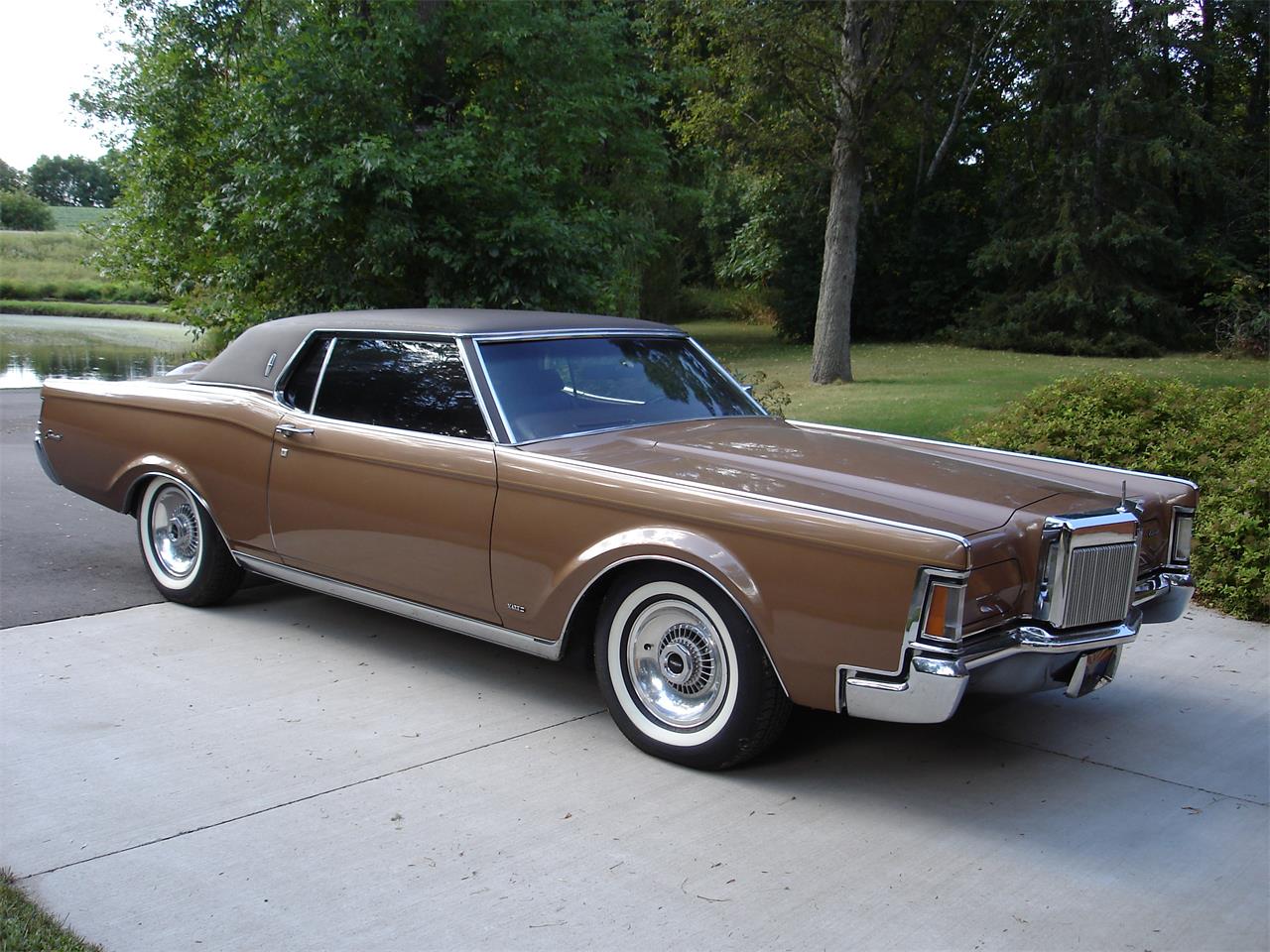 Lincoln continental mark iii