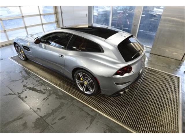 2017 Ferrari GTC4 Lusso AWD (CC-1113982) for sale in Montreal , Quebec
