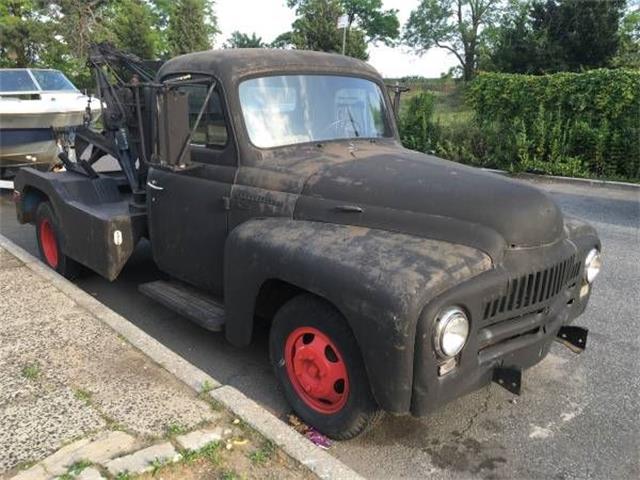 1952 International L130 (CC-1115896) for sale in Cadillac, Michigan