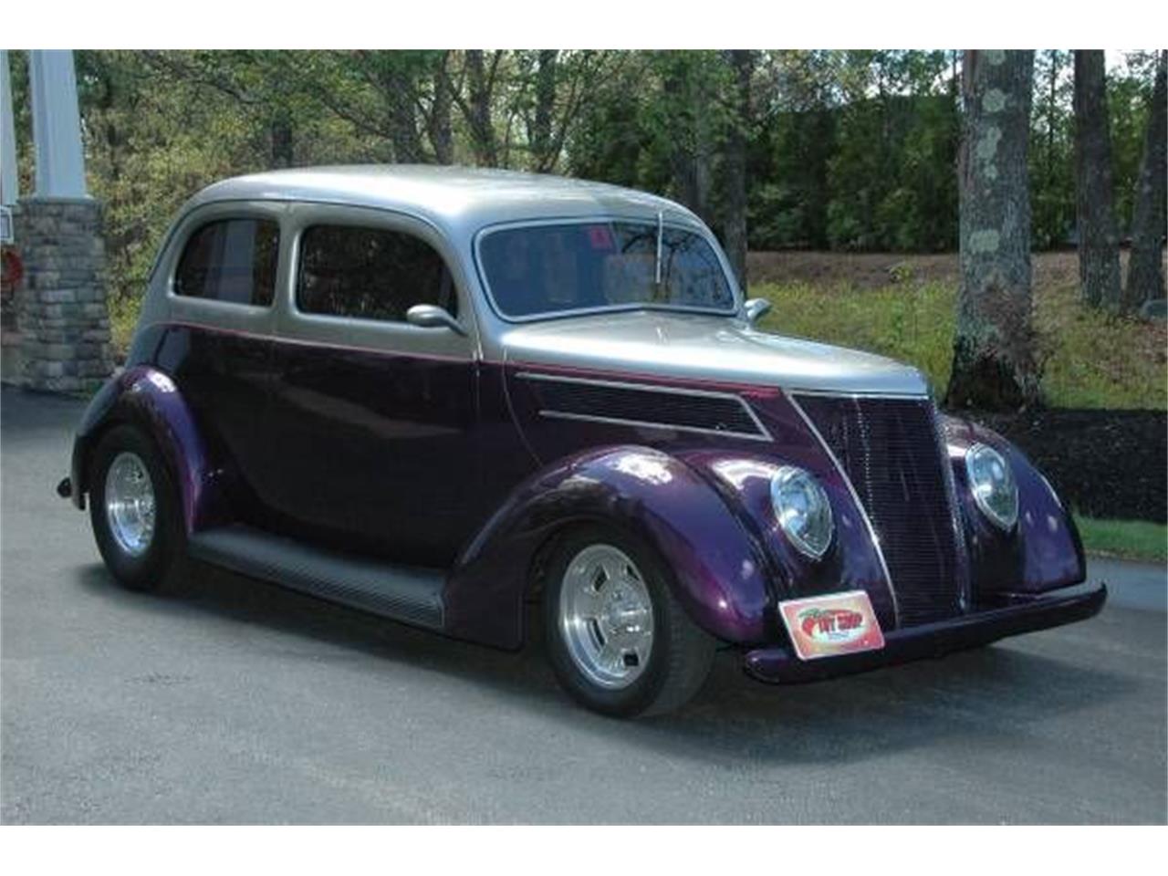 1937 ford slant back clipart