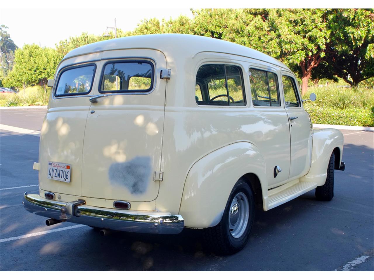 1950 Chevrolet SUBURBAN (22248)