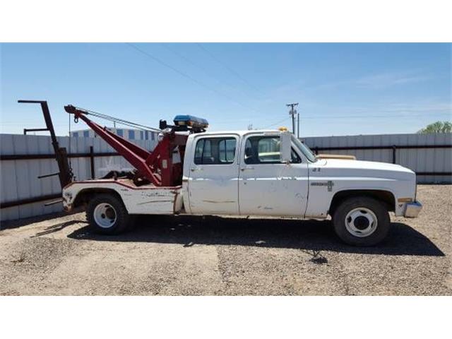 1987 Chevrolet Tow Truck (CC-1125572) for sale in Cadillac, Michigan