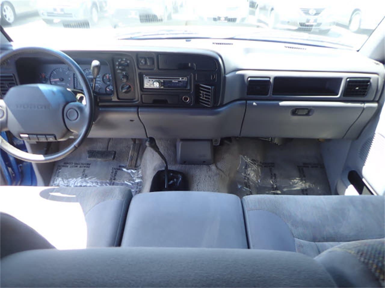 1997 dodge ram interior