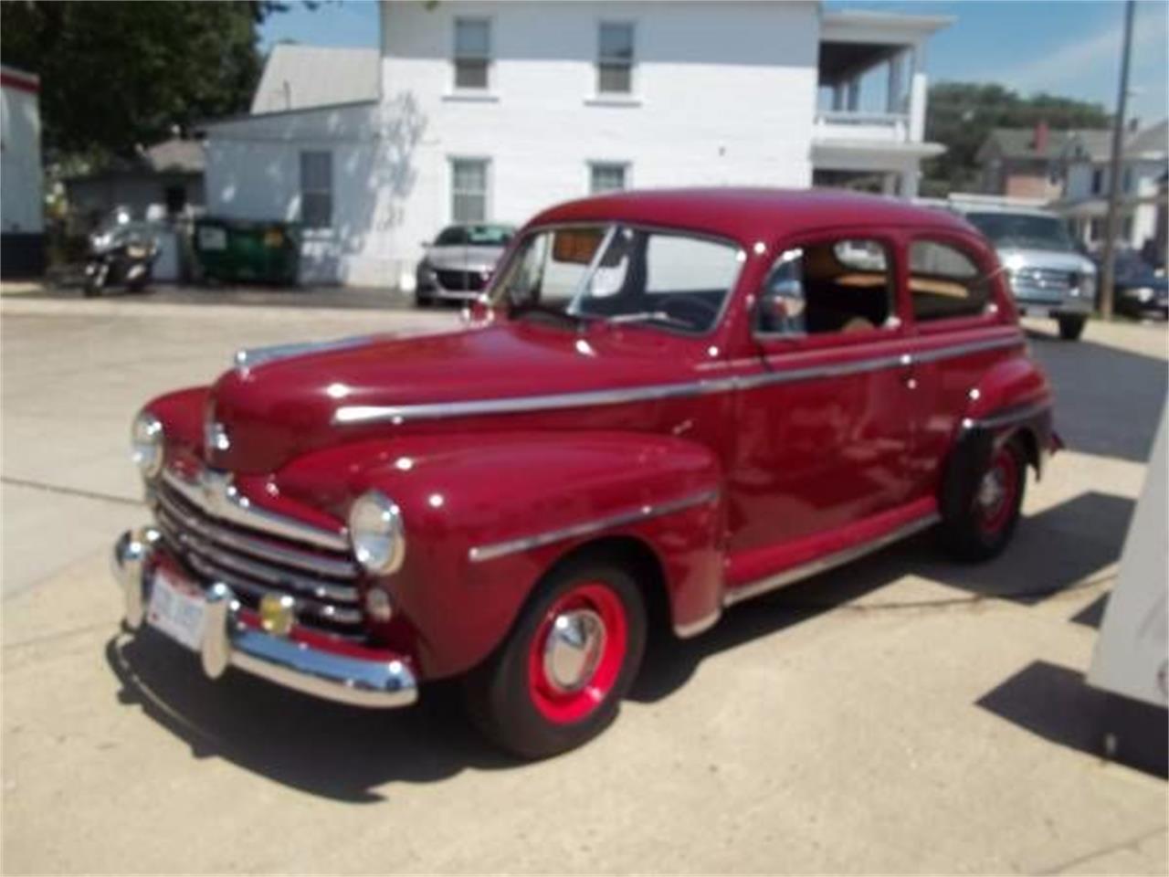 Ford deluxe 1948