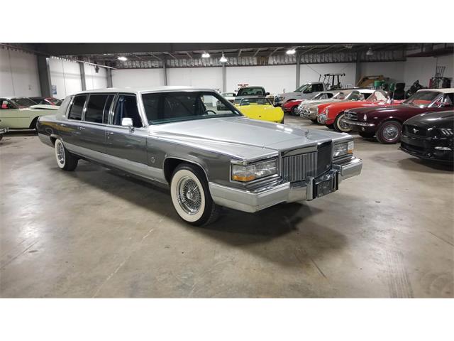 1991 Cadillac Limousine (CC-1129422) for sale in New Orleans, Louisiana