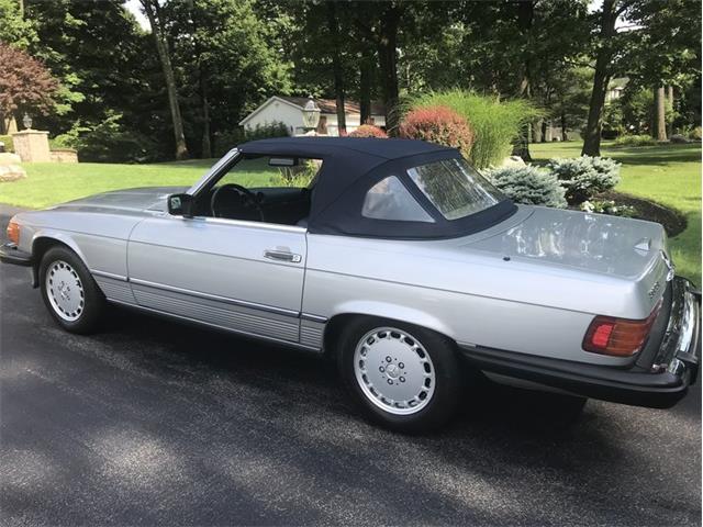 1988 Mercedes-Benz 560 (CC-1131500) for sale in Saratoga Springs, New York