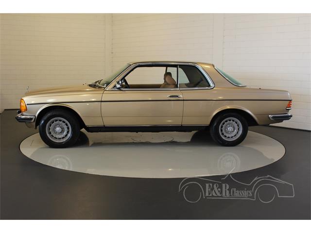 1984 Mercedes-Benz 230 (CC-1131585) for sale in Waalwijk, Noord-Brabant