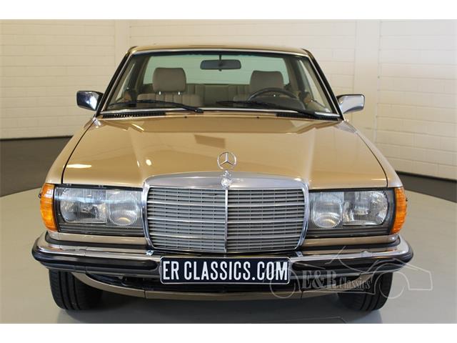 1984 Mercedes-Benz 230 (CC-1131585) for sale in Waalwijk, Noord-Brabant