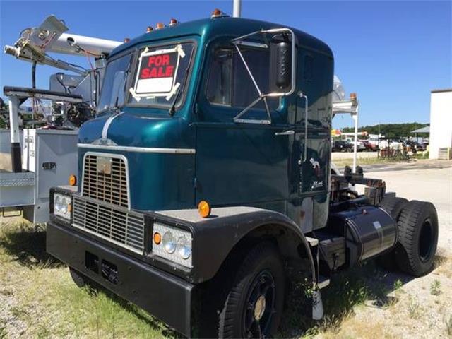 1961 Mack Truck (CC-1130298) for sale in Cadillac, Michigan