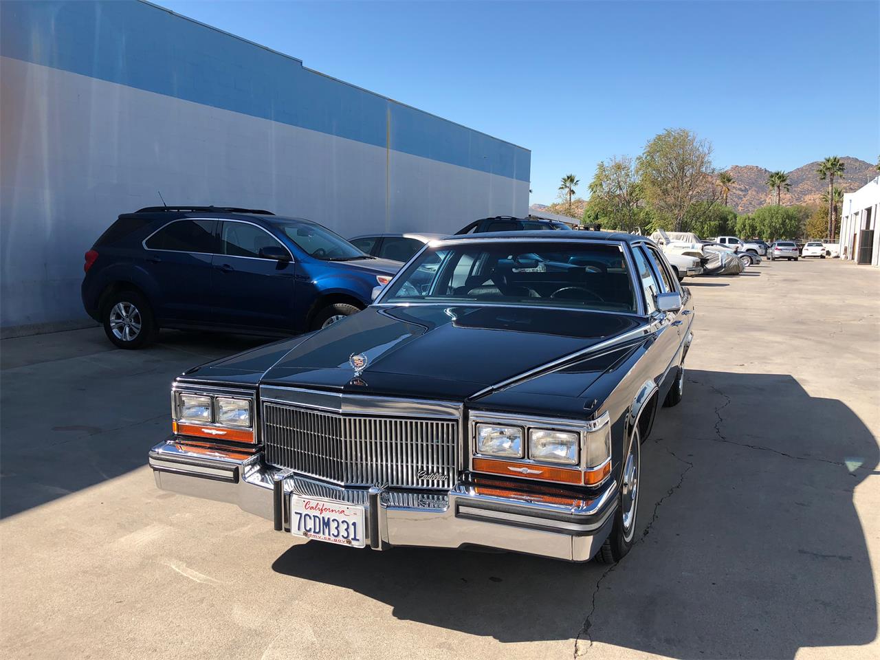 Cadillac brougham 1989