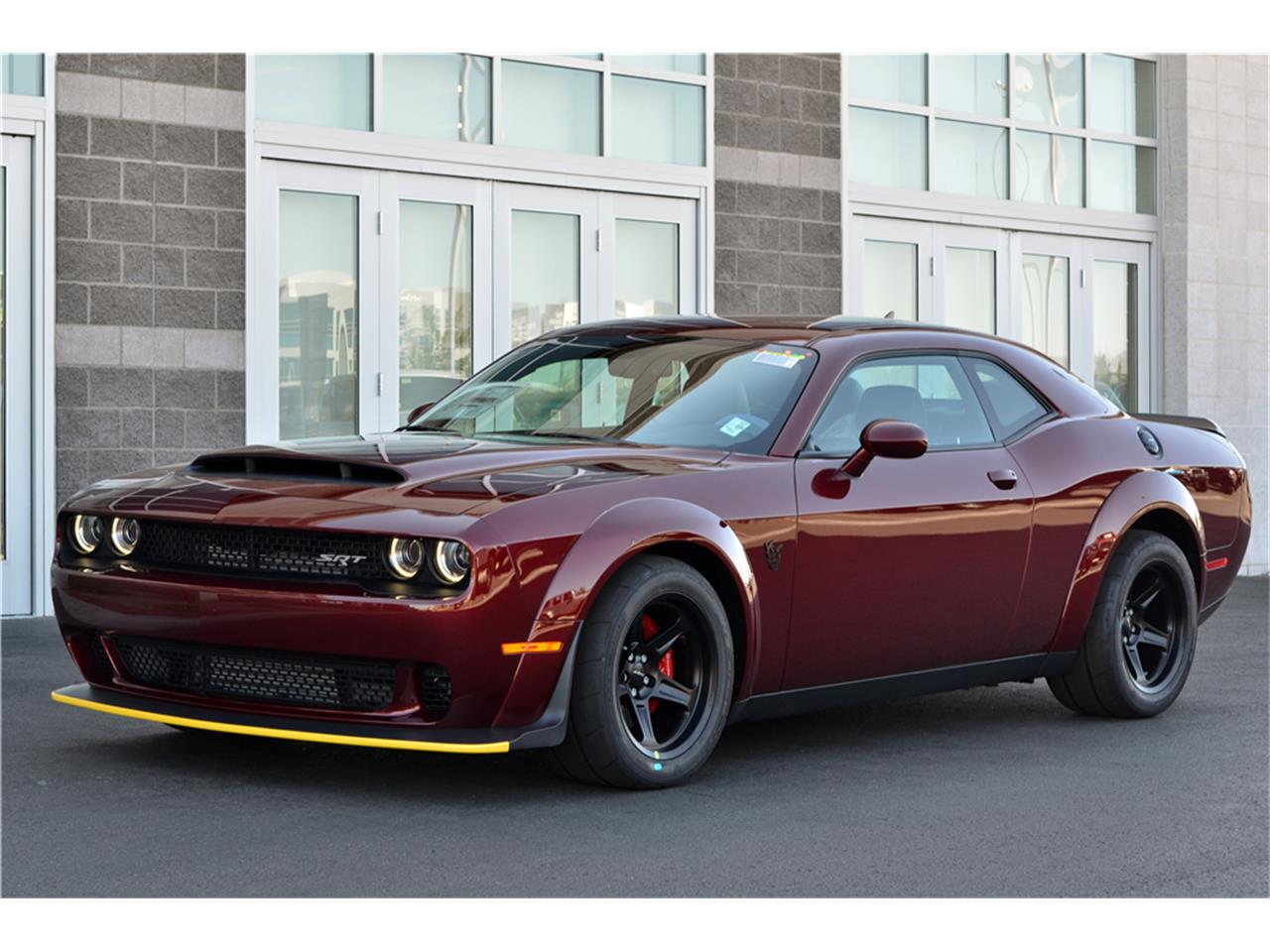 Фото dodge challenger demon