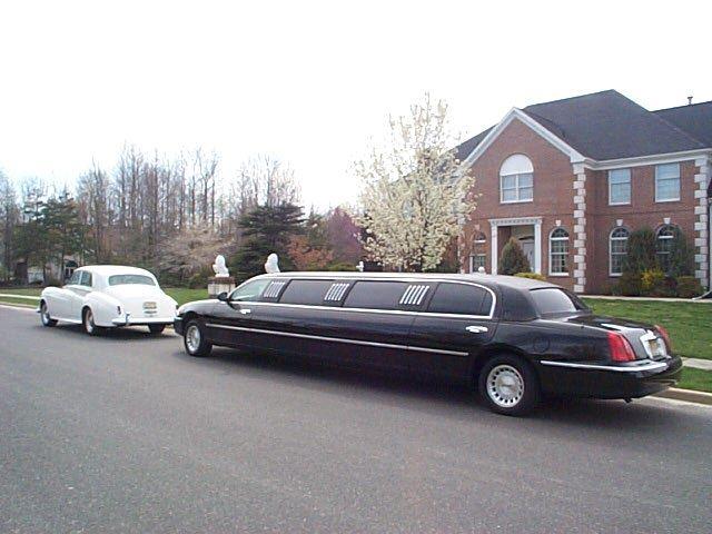 1999 Lincoln Limousine (CC-1136564) for sale in Stratford, New Jersey