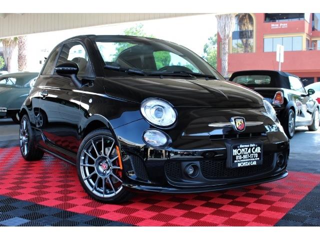 2017 Fiat Abarth (CC-1137598) for sale in Sherman Oaks, California