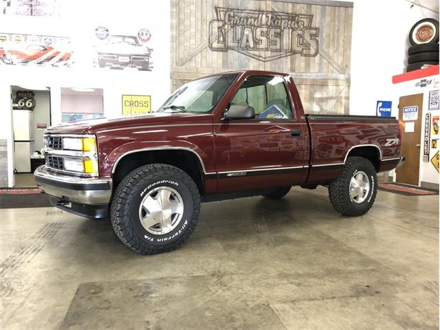 1998 Chevrolet Silverado (CC-1138068) for sale in Grand Rapids, Michigan