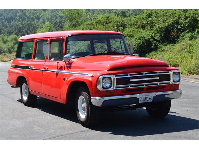 1968 International Travelall (CC-1139121) for sale in Paso Robles, California