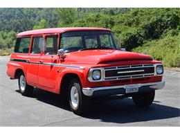 1968 International Travelall (CC-1139121) for sale in Paso Robles, California