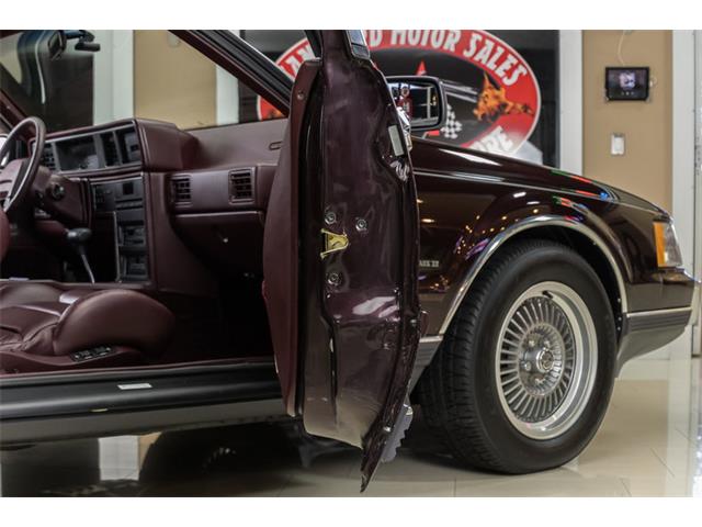 1988 Lincoln Continental (CC-1141348) for sale in Plymouth, Michigan