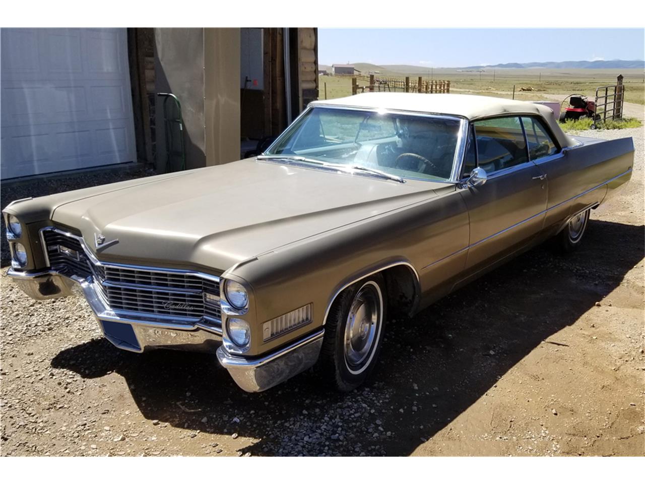 Cadillac coupe deville 1966