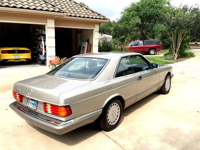 1986 Mercedes-Benz 560SEC (CC-1142491) for sale in San Antonio, Texas