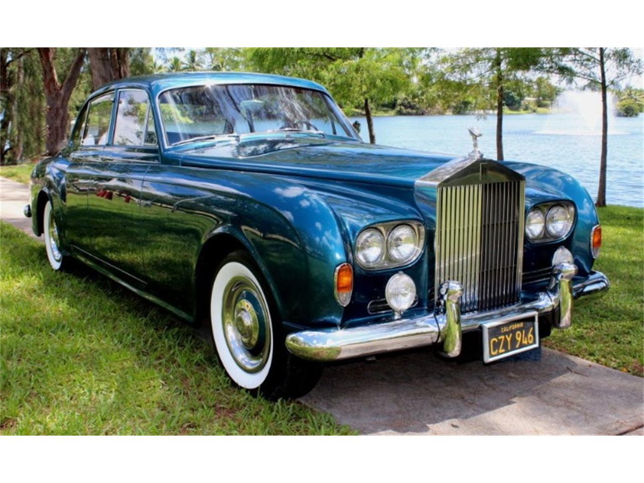 Rolls Royce Phantom Silver cloud