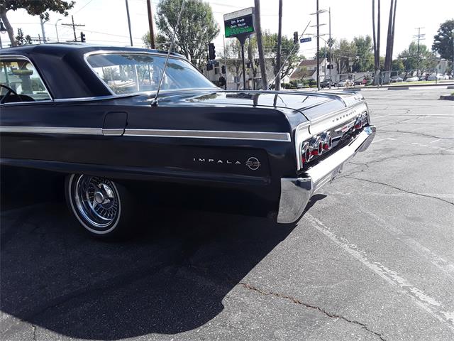 1964 Chevrolet Impala SS (CC-1140305) for sale in Granada Hills, California