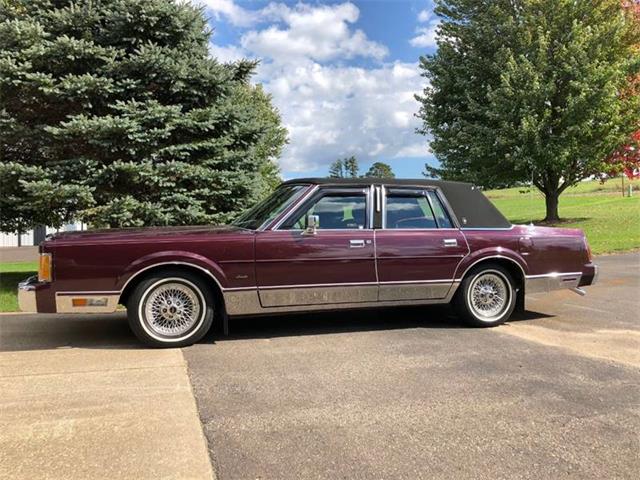1989 Lincoln Town Car (CC-1149182) for sale in Stanley, Wisconsin