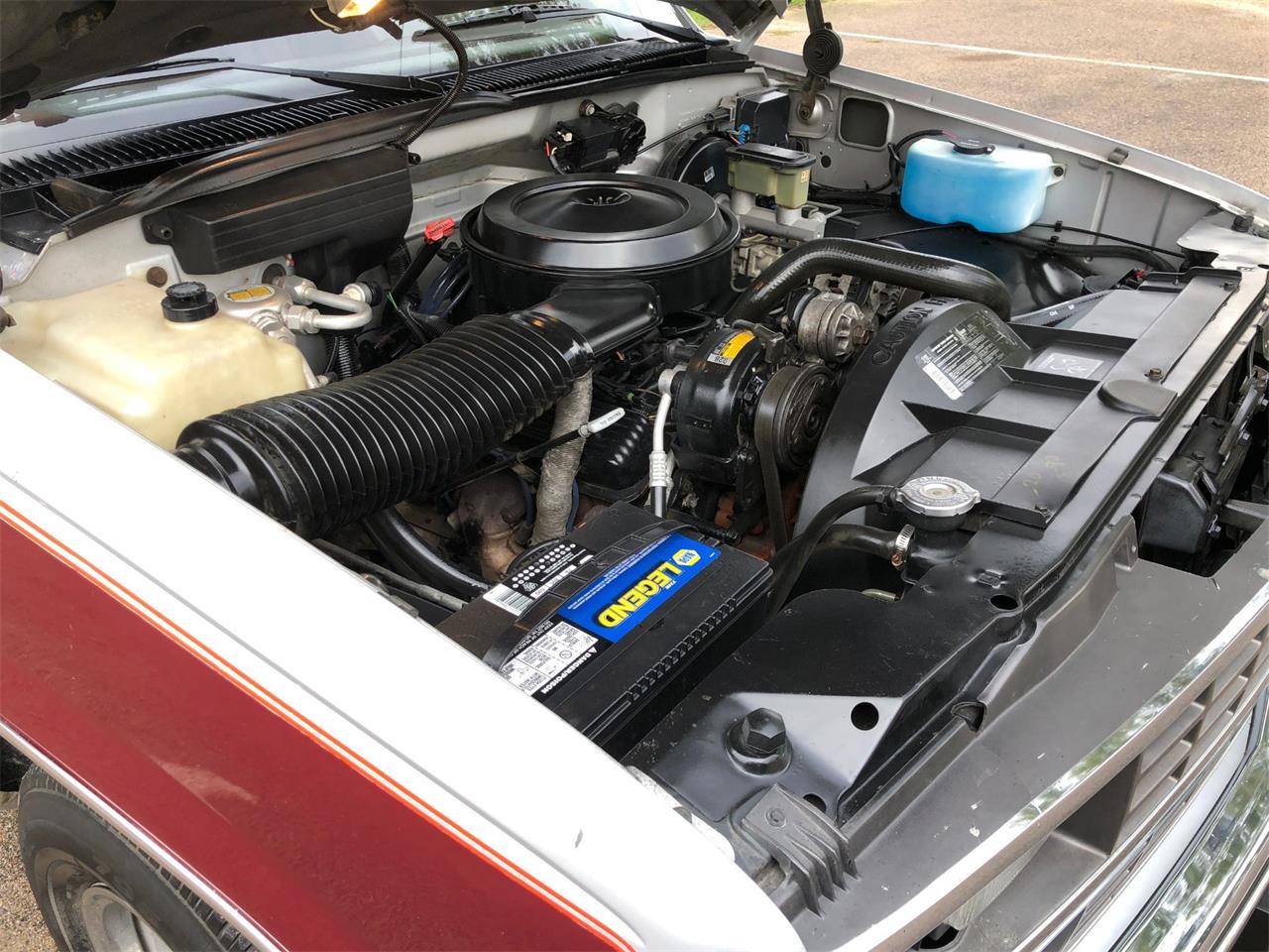 1988 Chevy Silverado 1500 Engine