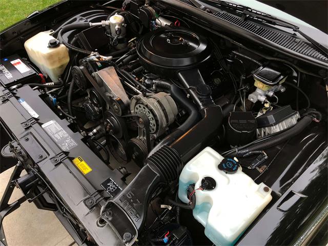 1993 Cadillac Fleetwood (CC-1152675) for sale in North Royalton, Ohio