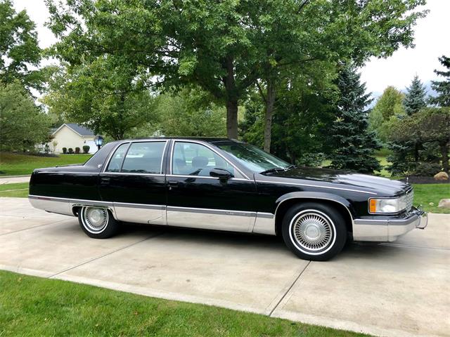 1993 Cadillac Fleetwood (CC-1152675) for sale in North Royalton, Ohio