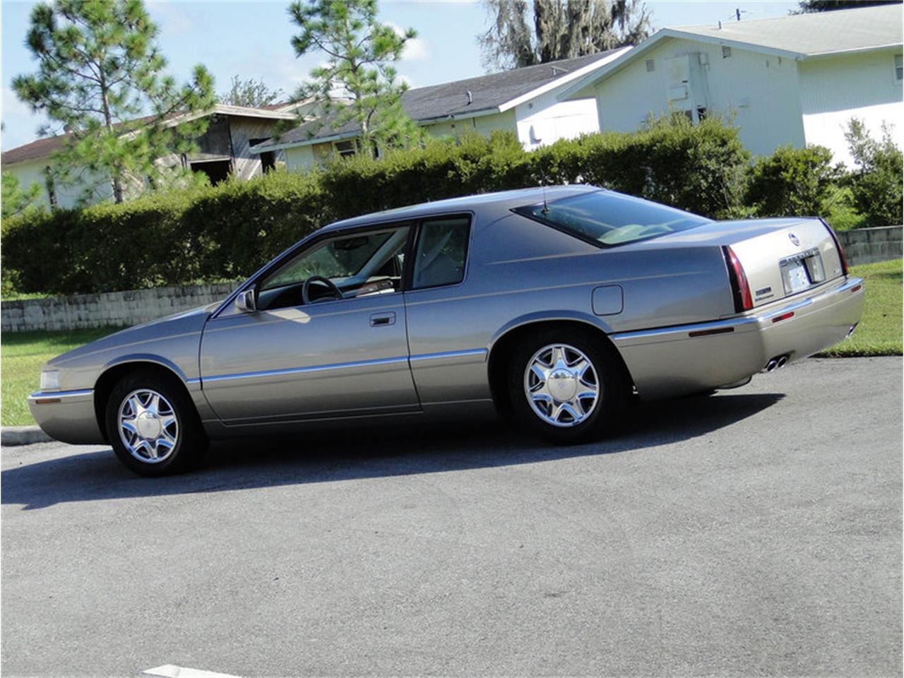 Cadillac eldorado 2002