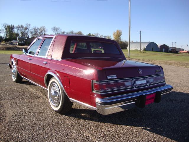 1987 Chrysler Fifth Avenue (CC-1153887) for sale in Milbank, South Dakota